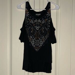 Junior's Flowy Embroidered Cold-Shouldered Blouse | Size XL